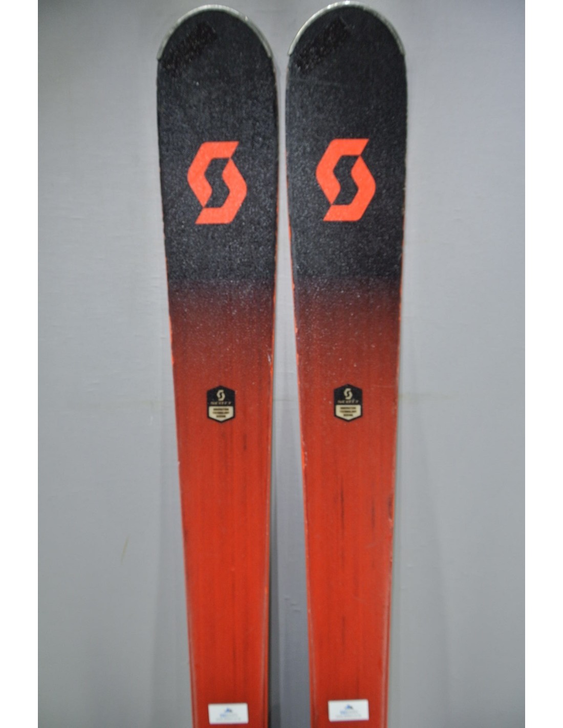 All Mountain / Carving  - Scott SLIGHT 76R  -177cm ROCKER