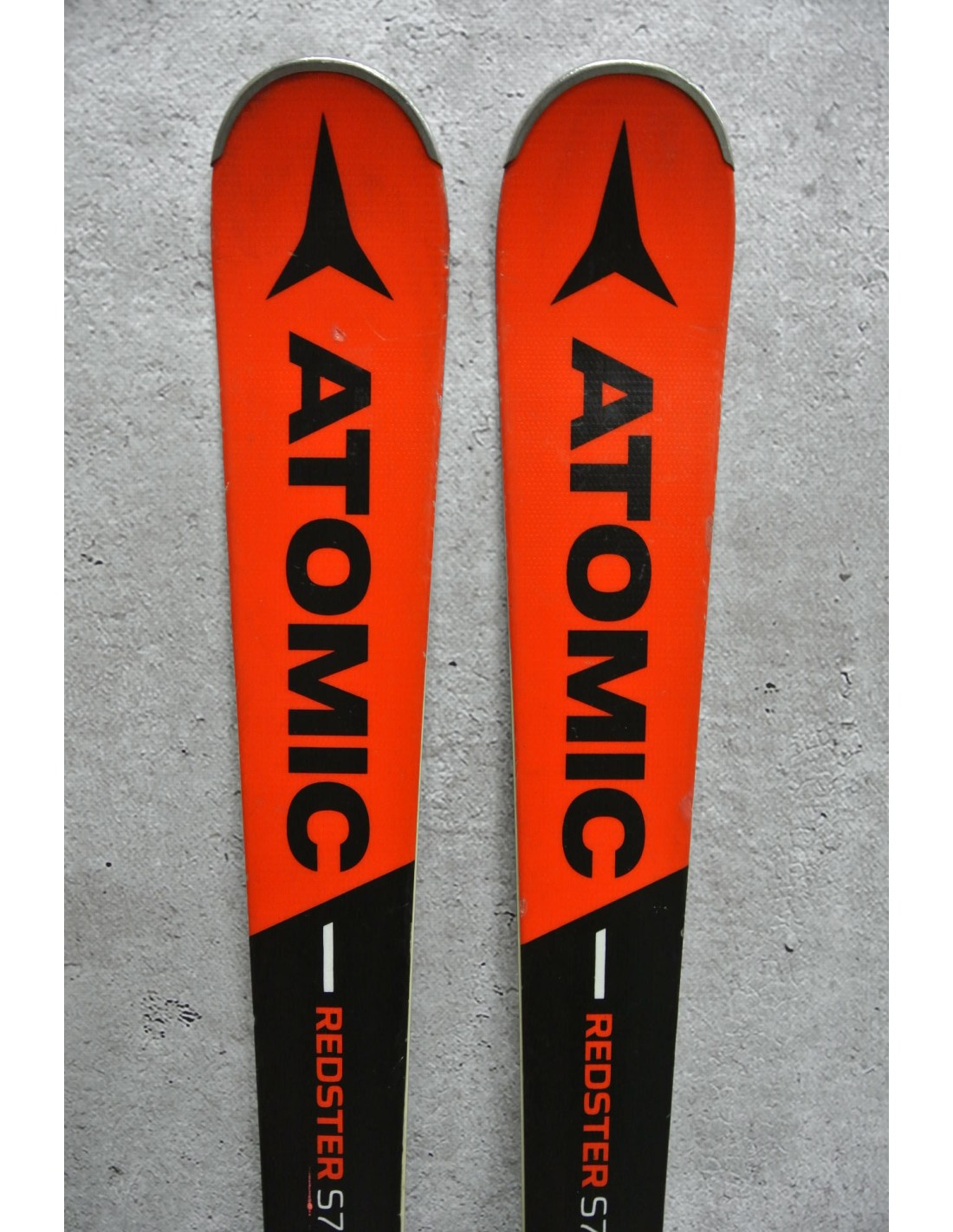Race / Carving - ATOMIC REDSTER S7 - 156cm