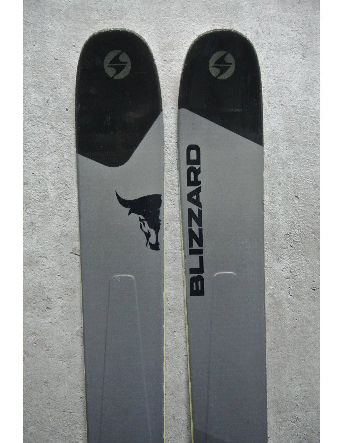 Freeride / All Mountain - BLIZZARD RUSTLER 10 - 188cm