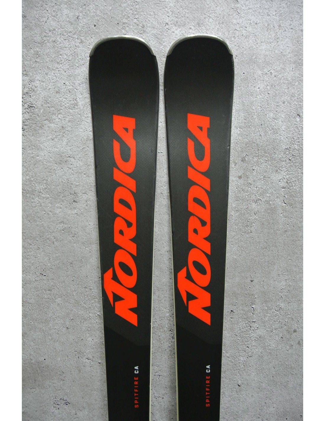 Race / Carving - NORDICA SPITFIRE CA FDT - 174cm season 2024!