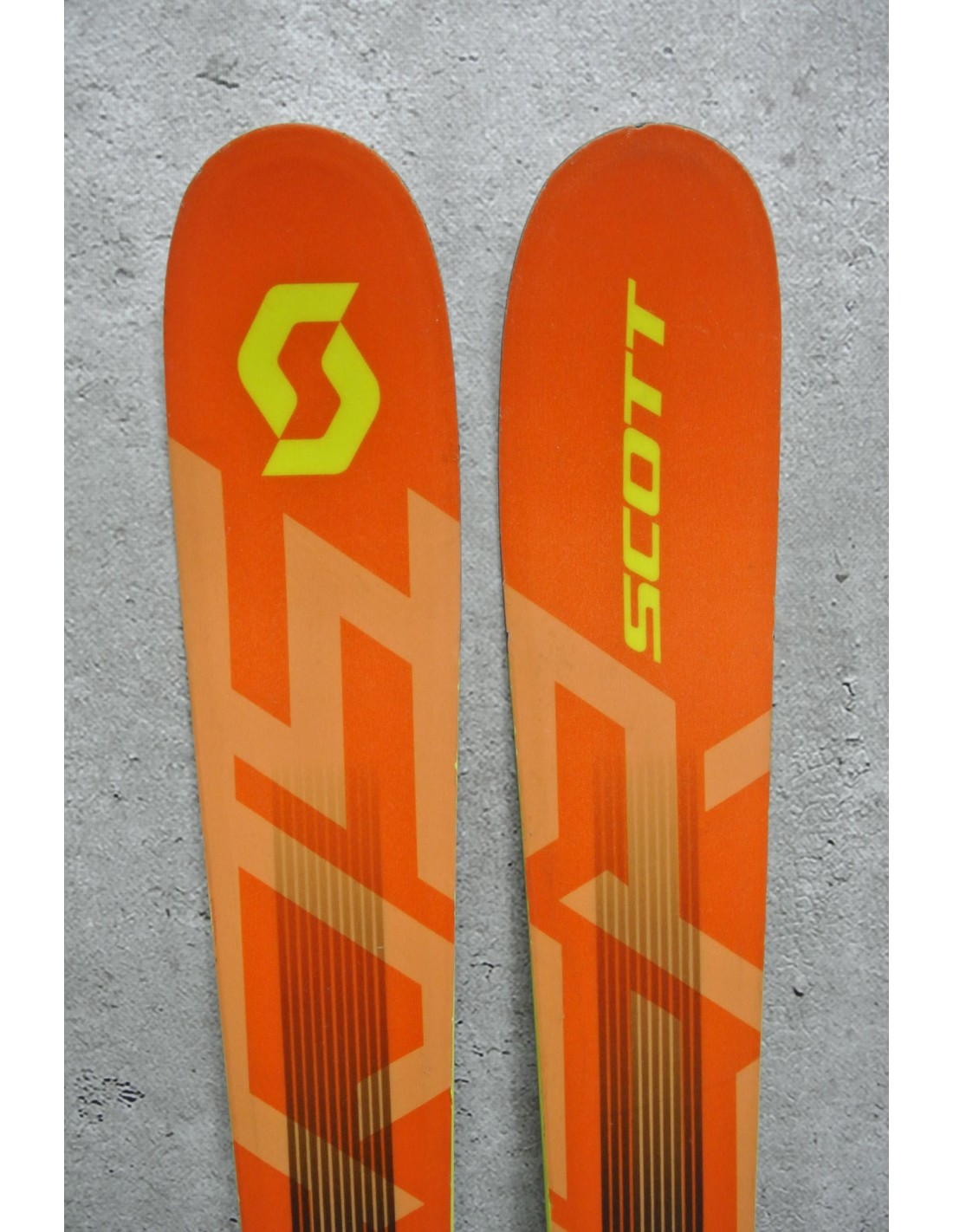 All Mountain / Freestyle - SCOTT SCRAPPER JR - 152cm