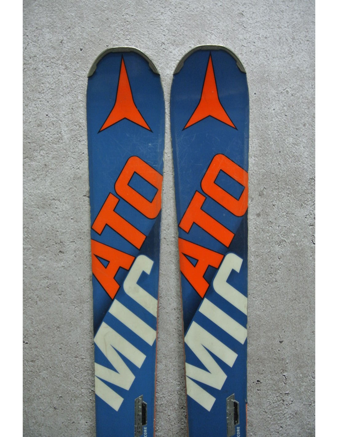 All Mountain / Carving - ATOMIC REDSTER XTi - 176cm